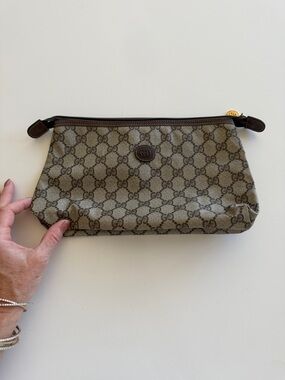 Gucci Beige/Brown GG Canvas Zip Pouch